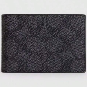 COACH Men’s Classic Leather Wallet – Compact & Elegant